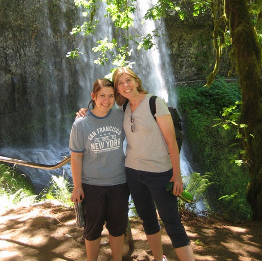 Brenda Fisher Photo 16