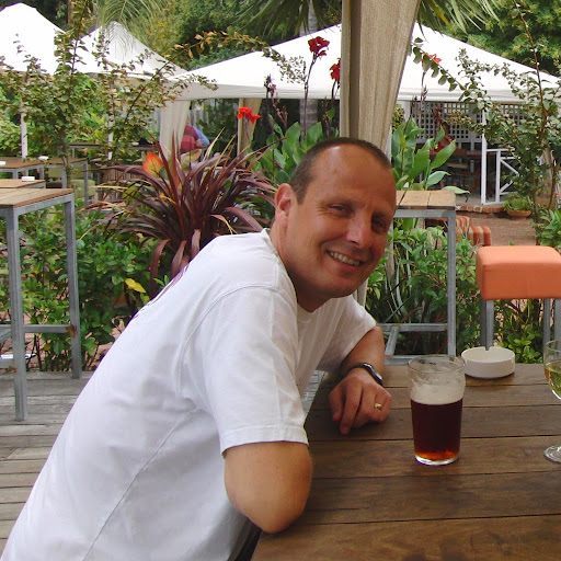 Roger Lindsay Photo 9 Roger Lindsay Photo 9