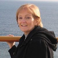 Linda Casey Photo 34