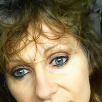 Arlene Tracy Photo 13