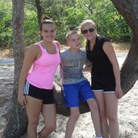 Laurie Swanson Photo 28