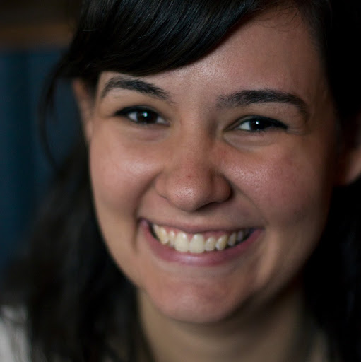 Amanda Roth Photo 14