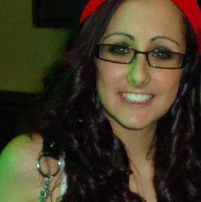 Jennifer Wakefield Photo 32