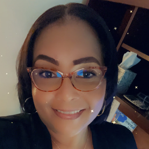 Tracey Thompson Photo 6