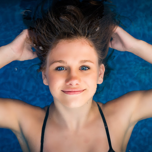 Megan Burrows Photo 10