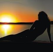 Sara Jimenez Photo 9