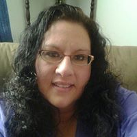 Stacey Reynolds Photo 21