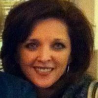 Kelly Chevalier Photo 7