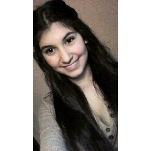 Erica Garcia Photo 16