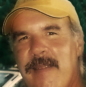 Mark Hendricks Photo 17