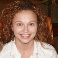 Stephanie Rowland Photo 12