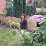 Julia Waller Photo 13