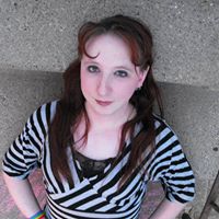Carrie Winters Photo 7
