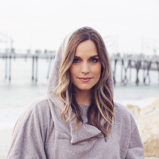Elizabeth Matson Photo 28