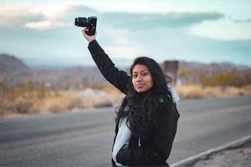 Elizabeth Mondragon Photo 13