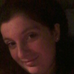 Aimee Bentley Photo 3