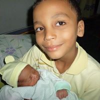 Elvira Angulo Photo 9