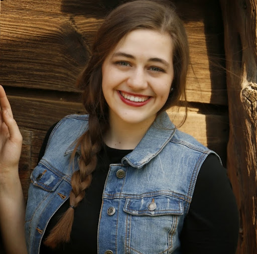 Alyssa Garrett Photo 23