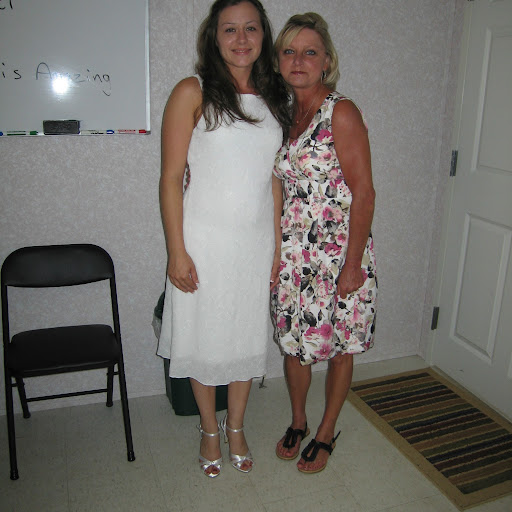 Stephanie Ratliff Photo 33