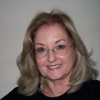 Vivian Reynolds Photo 9