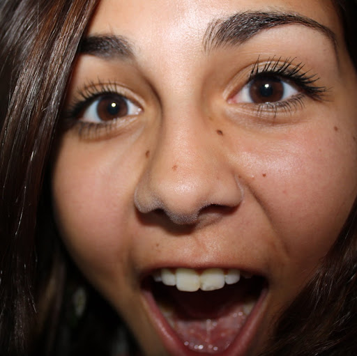 Danielle Arnold Photo 14