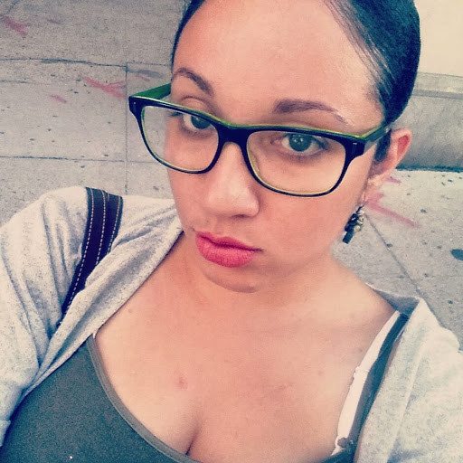 Amanda Arroyo Photo 17