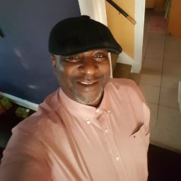 Chester Thomas Photo 12