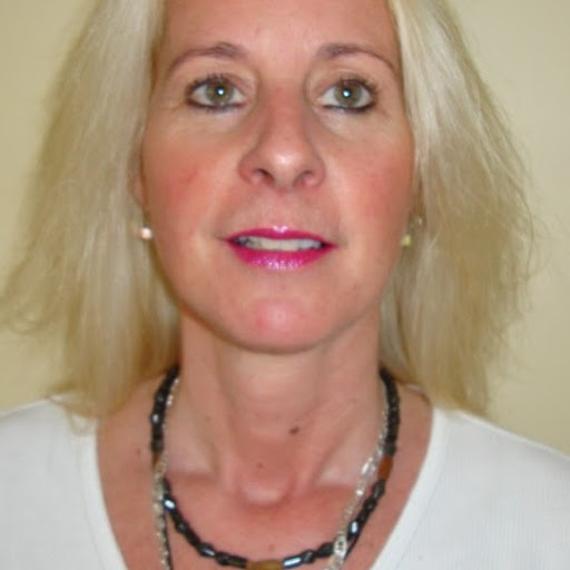 Debbie Snow Photo 2