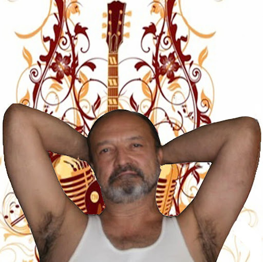 Raul Torres Photo 5