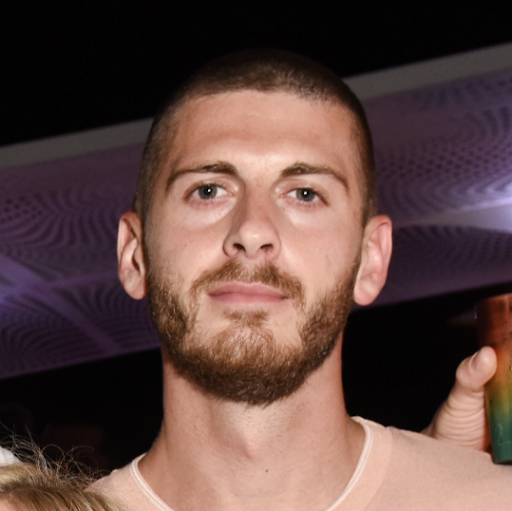 Christopher Royal Photo 6