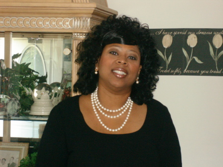 Andrea Hawkins Photo 35