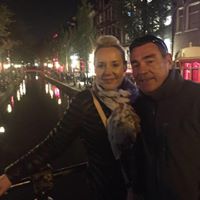 Julie Maguire Photo 23