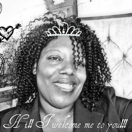 Felicia Randall Photo 6