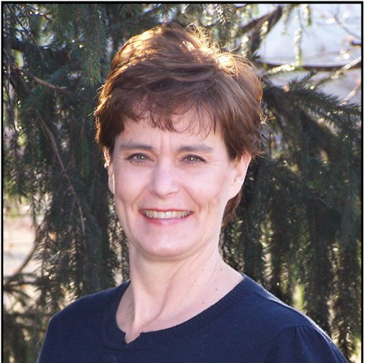 Renee Wallace Photo 4
