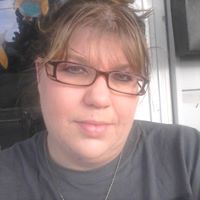 Kelly Barton Photo 13