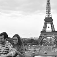 Laura Farrar Photo 9