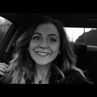 Cassandra Short Photo 17