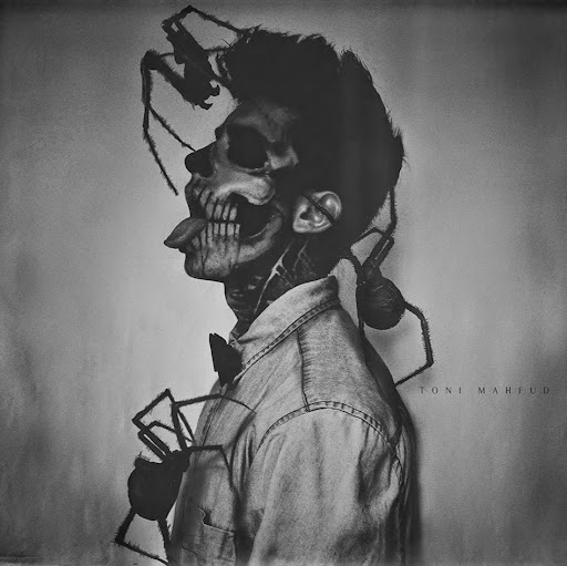 Ray Light Photo 12 Ray Light Photo 12