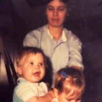 Sheila Travis Photo 18