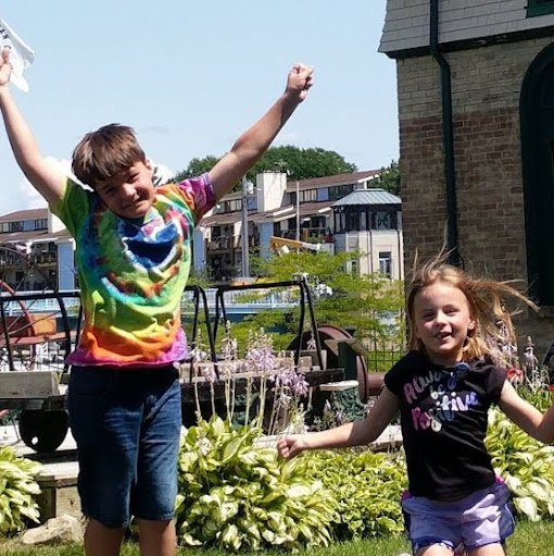 Pamela Grove Photo 13