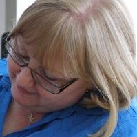 Susan Pickering Photo 17