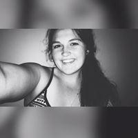 Nicole Stuart Photo 16