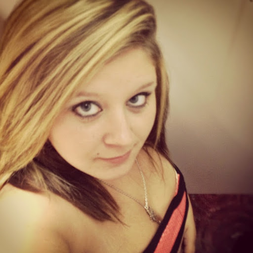 Shelby Rodgers Photo 6