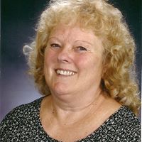 Julia Butcher Photo 15