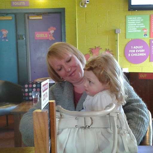 Tracy Bradley Photo 12