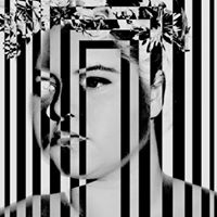 Shannon Cahill Photo 17