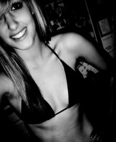 Veronica Russell Photo 30