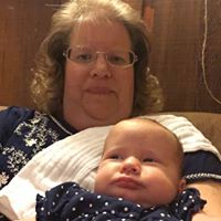 Elizabeth Petersen Photo 48