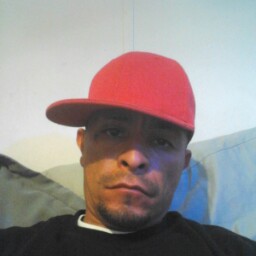 Larry Gonzalez Photo 12