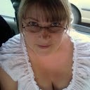 Lisa Simons Photo 20